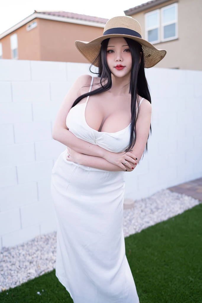 Đọc truyện hentai Tuyển tập Albums siêu phẩm Cosplay - Chap 181 - Hana Bunny – Hachishakusama