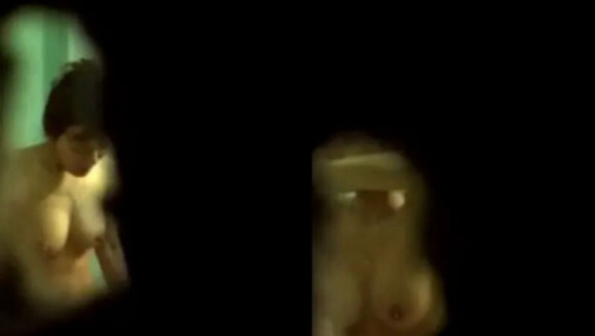 ⁣Quay lén em sinh viên hàng xóm vú đẹp