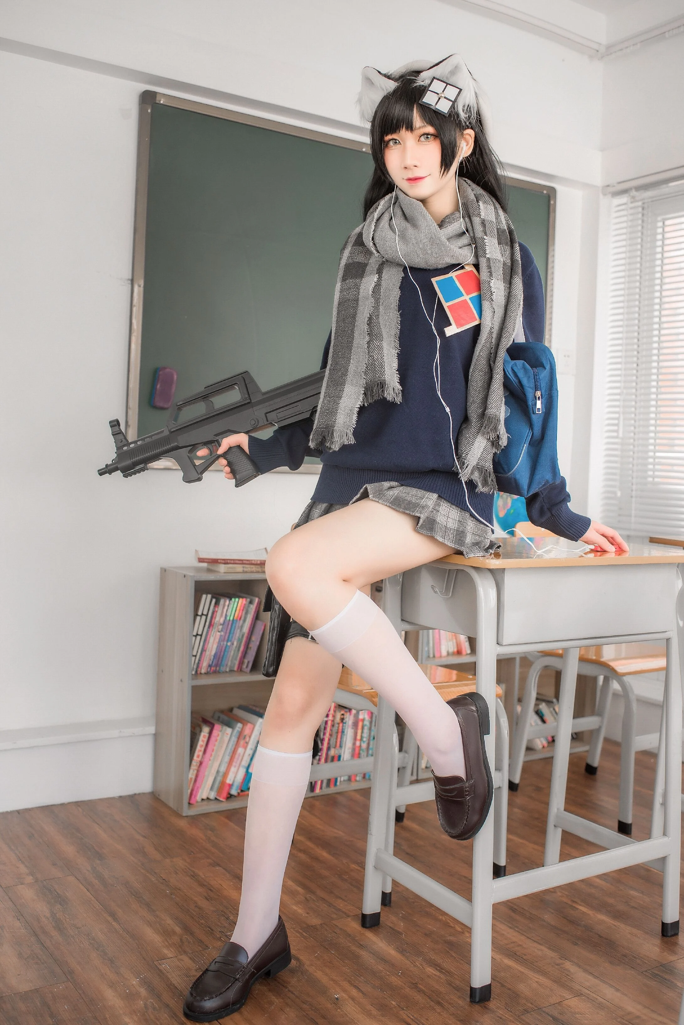 Đọc truyện hentai Tuyển tập Albums siêu phẩm Cosplay - Chap 27 - Izumi Izumi Momoko – Girls Frontline Style 95