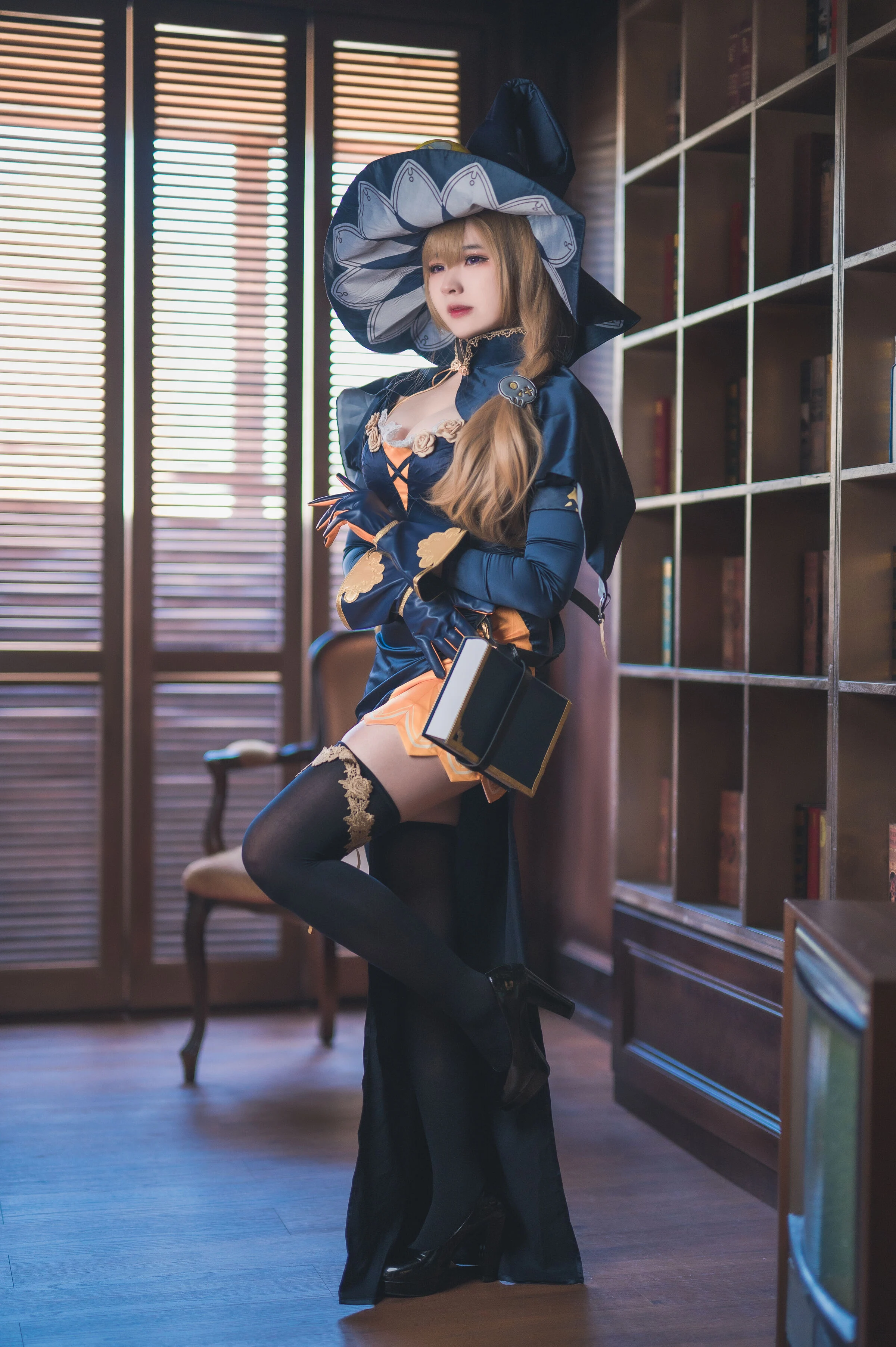 Đọc truyện hentai Tuyển tập Albums siêu phẩm Cosplay - Chap 570 - [Hatori Sama] Lisa Halloween (Genshin Impact)