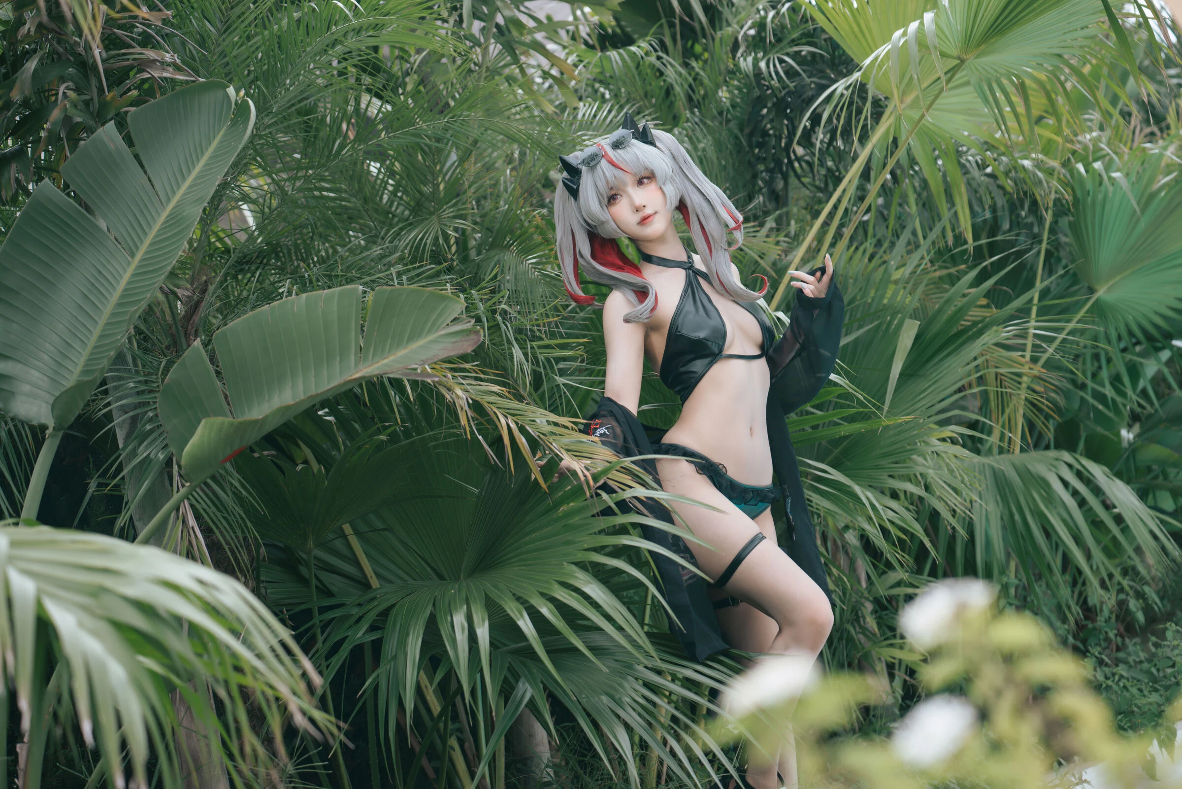 Đọc truyện hentai Tuyển tập Albums siêu phẩm Cosplay - Chap 200 - Azur Lane Otto von Alvensleben