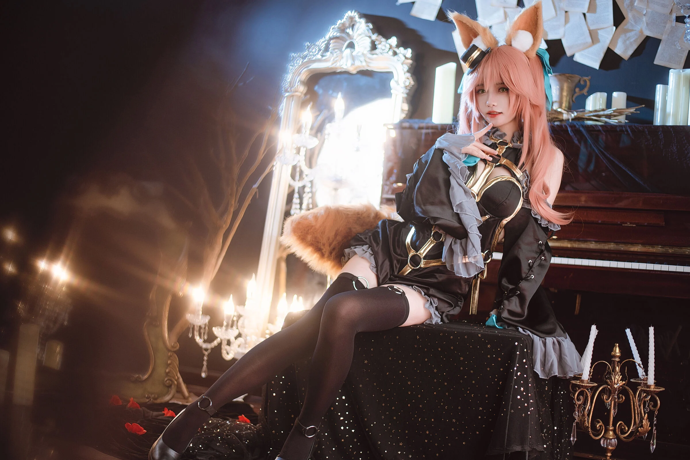 Đọc truyện hentai Tuyển tập Albums siêu phẩm Cosplay - Chap 499 - Big Curls and Small Curls - Tamamonomae is Black Magic Costume