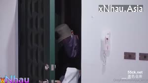 XJX-420 Delivery man was seduced by big tits of pregnant woman (XJX-420 Delivery man was seduced by big tits of pregnant woman) [26]