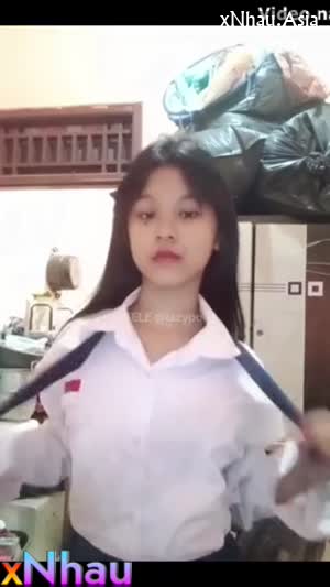 E học sinh thủ dâm cu giả (E học sinh thủ dâm cu giả) [26]