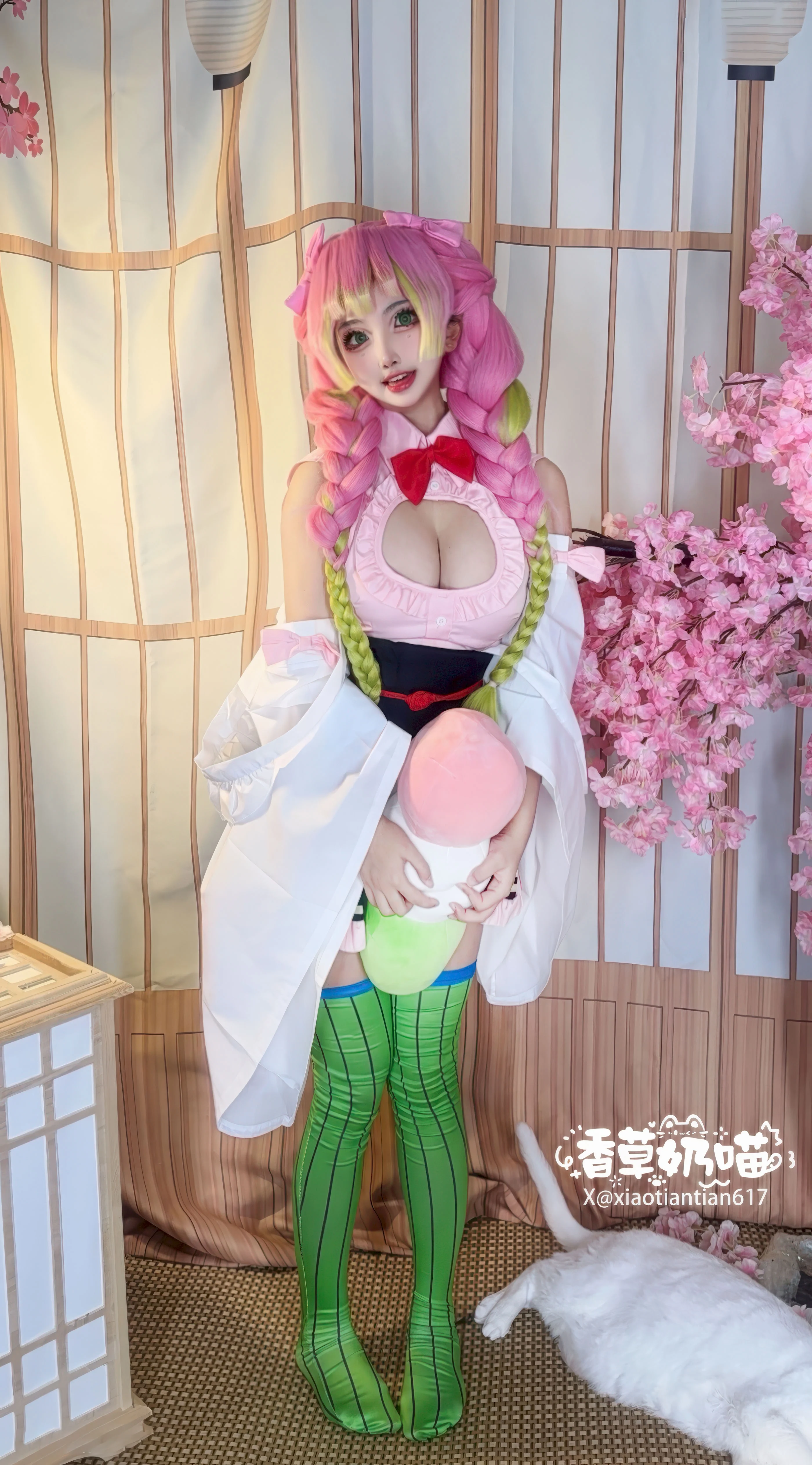 Đọc truyện hentai Tuyển tập Albums siêu phẩm Cosplay - Chap 1444 - Vanilla Milk Cat - Demon Slayer: Kimetsu no Yaiba - Mitsuri Kanroji Maid