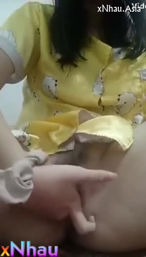 lớp 11 tự móc sướng lên đỉnh co giật (lớp 11 tự móc sướng lên đỉnh co giật) [26]