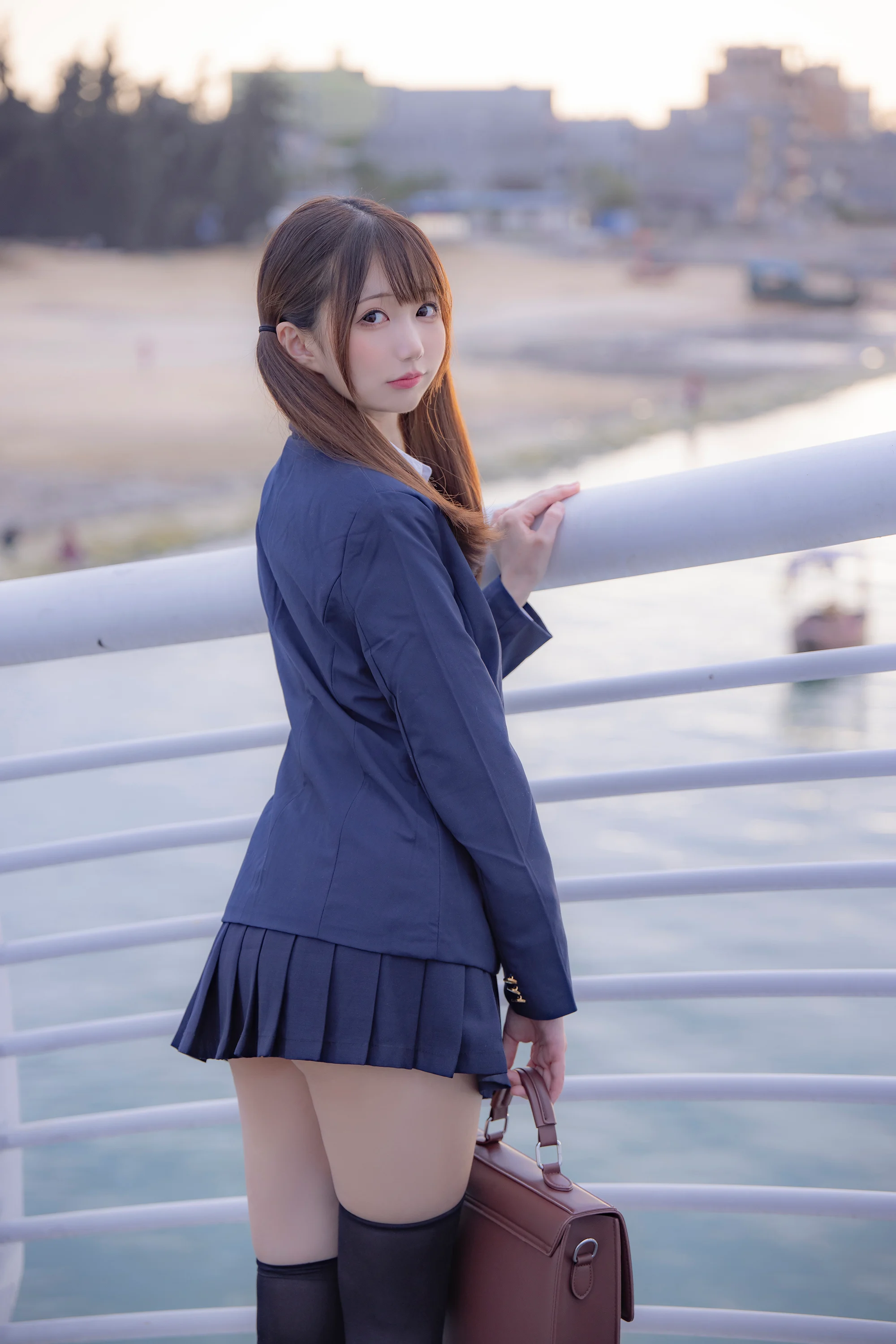 Đọc truyện hentai Tuyển tập Albums siêu phẩm Cosplay - Chap 360 - [Nagisa monster cat] Sau giờ học