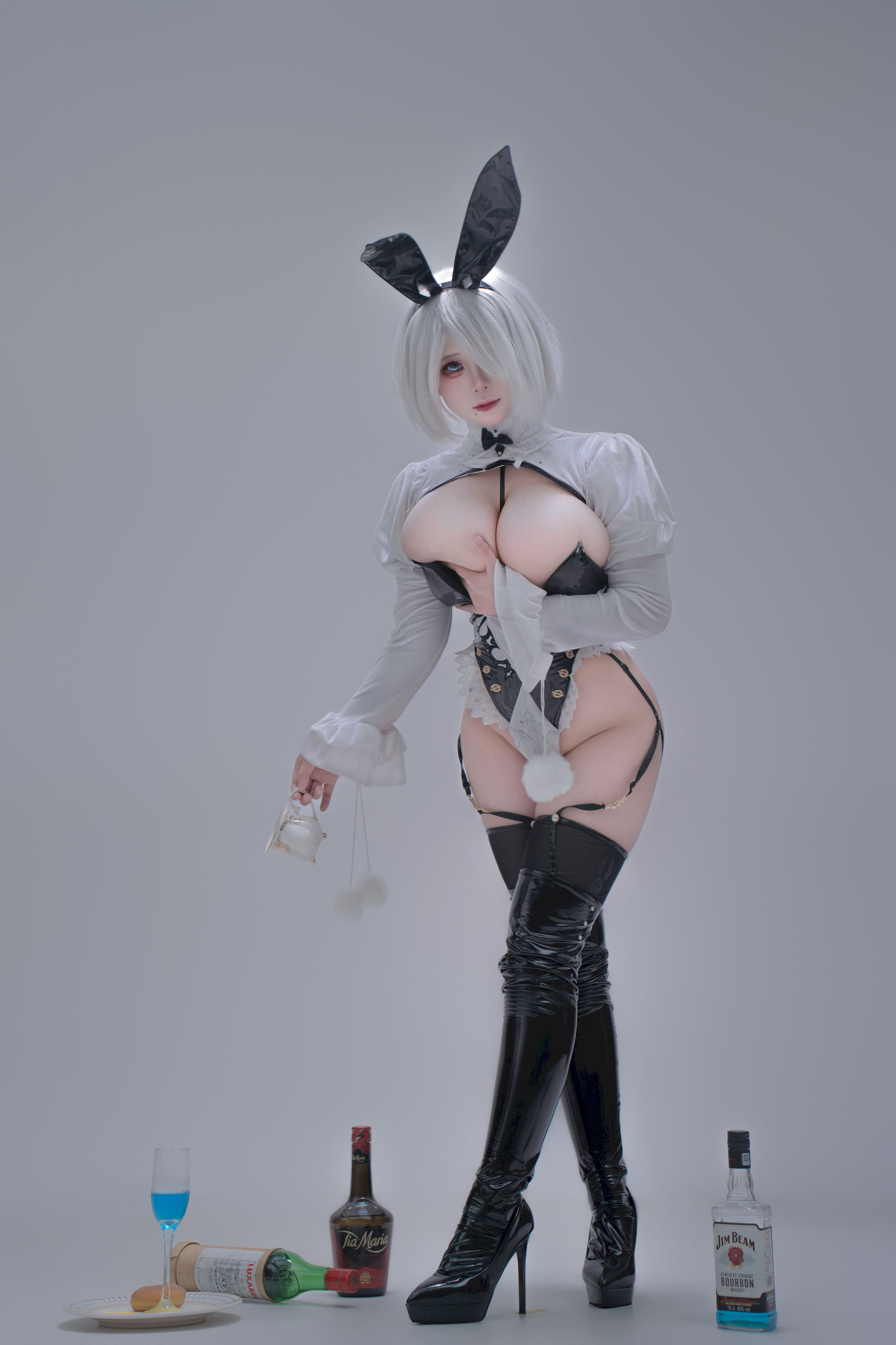 Đọc truyện hentai Tuyển tập Albums siêu phẩm Cosplay - Chap 1419 - 2B Bunny Girl