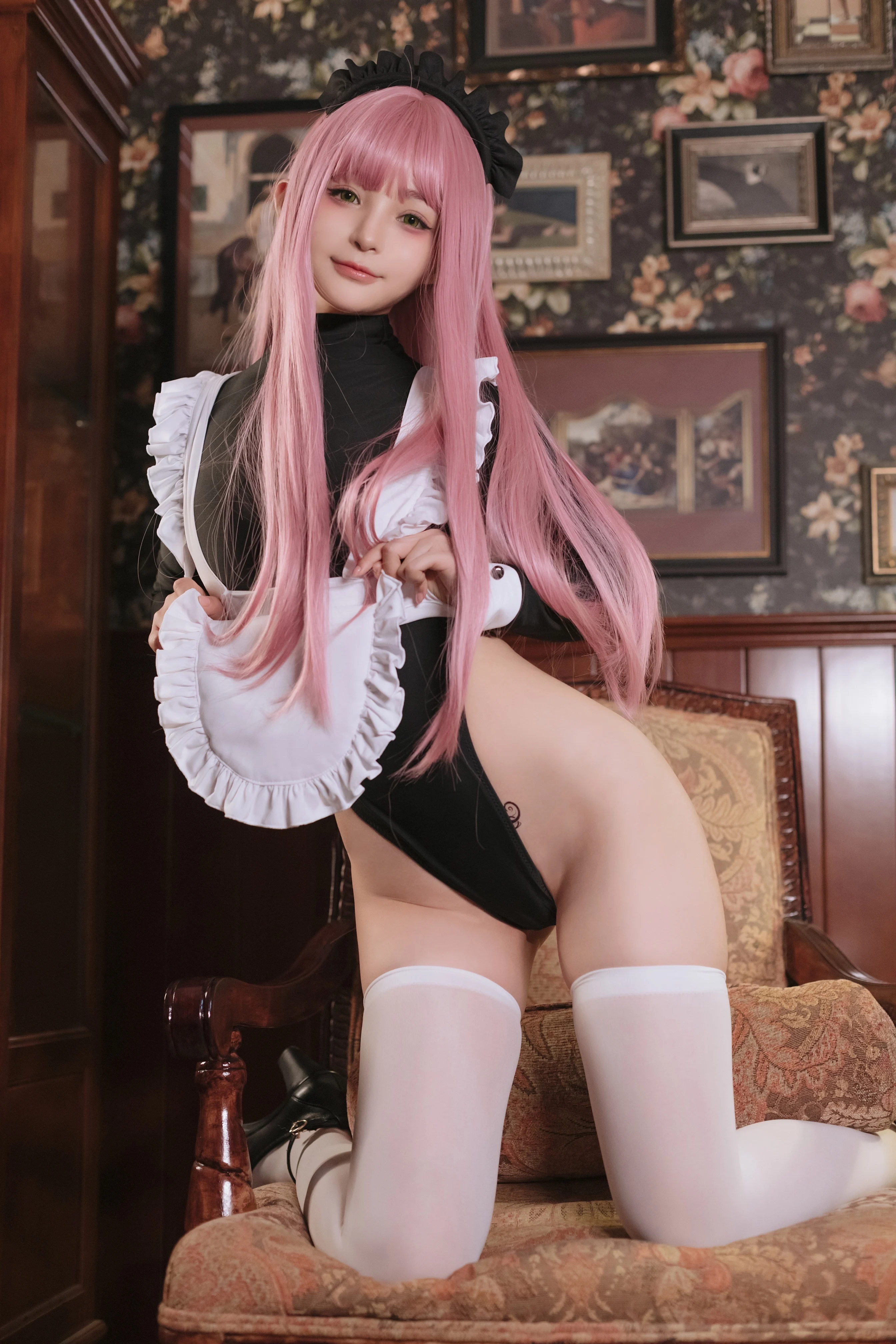 Đọc truyện hentai Tuyển tập Albums siêu phẩm Cosplay - Chap 1207 - Sakurai Nene - Retro Maid