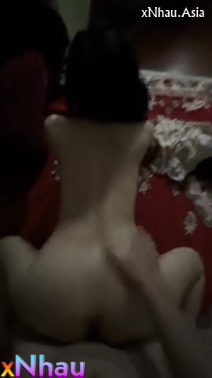Doggy em gái mình dây cây cảnh lứng lồn (Doggy em gái mình dây cây cảnh lứng lồn) [26]