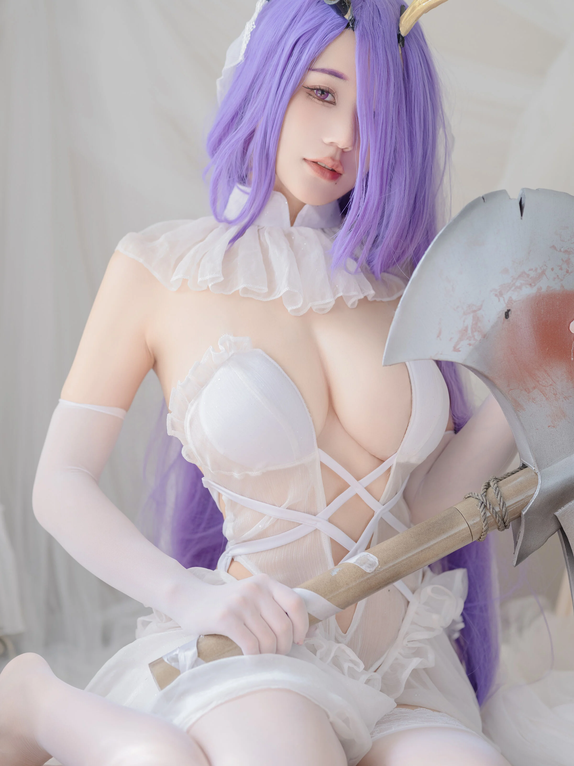 Đọc truyện hentai Tuyển tập Albums siêu phẩm Cosplay - Chap 73 - Chiyo Ogura với váy cưới Golden Deer AZURLANE