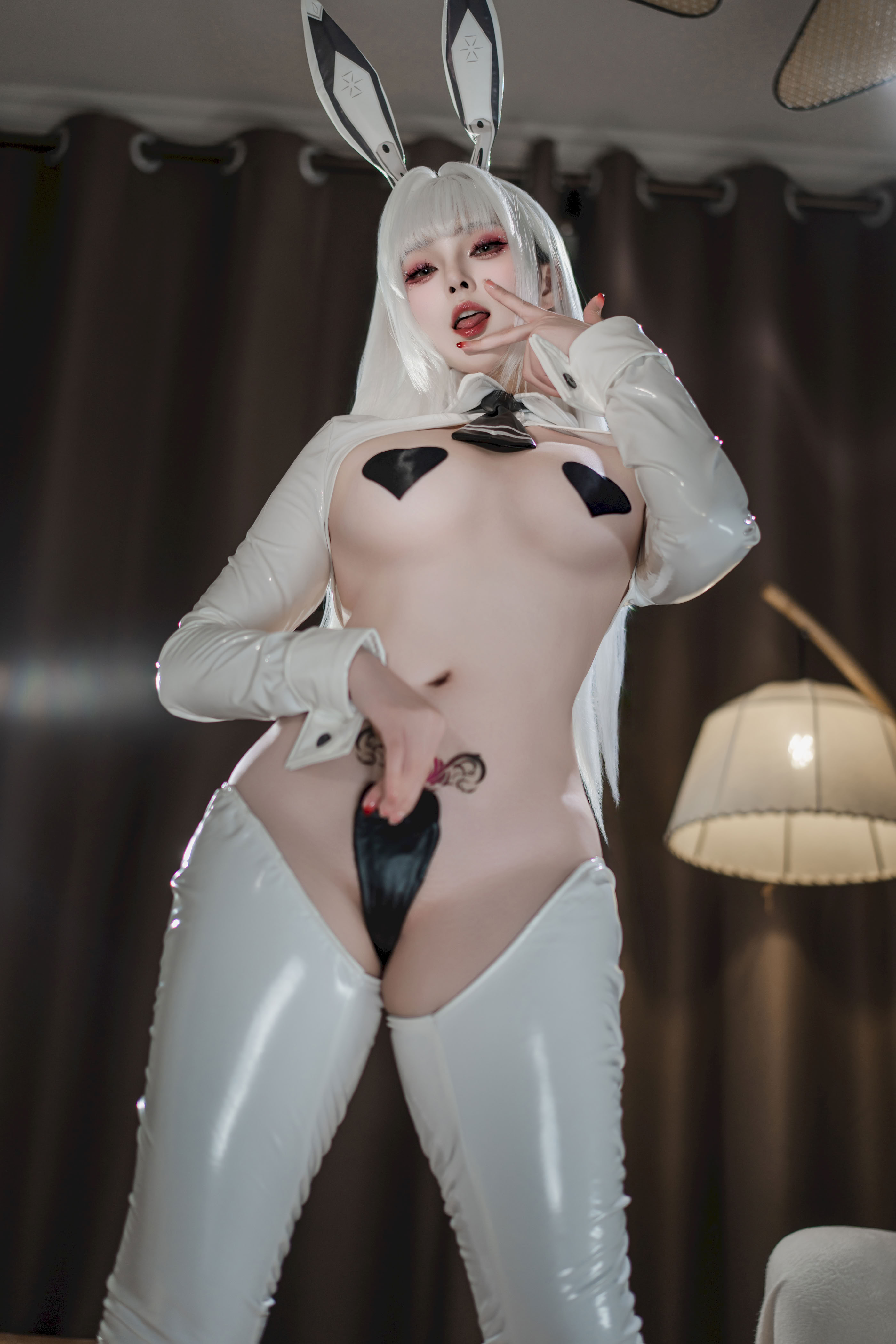 Đọc truyện hentai Tuyển tập Albums siêu phẩm Cosplay - Chap 1431 - Natsuko - NIKKE Blair Reverse Bunny Girl