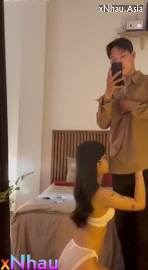 Ngọc Hân và siêu phẩm bú cu chịch nhau với anh bạn trai (Ngọc Hân và siêu phẩm bú cu chịch nhau với anh bạn trai) [26]