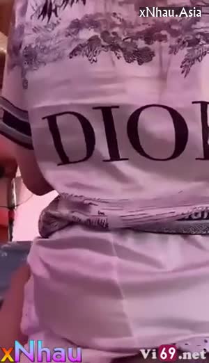 Clip- Chim găm bi lén con chịch ở nhà chưa đã em còn gạ ra nhà nghỉ làm nháy nữa (Clip- Chim găm bi lén con chịch ở nhà chưa đã em còn gạ ra nhà nghỉ làm nháy nữa) [26]