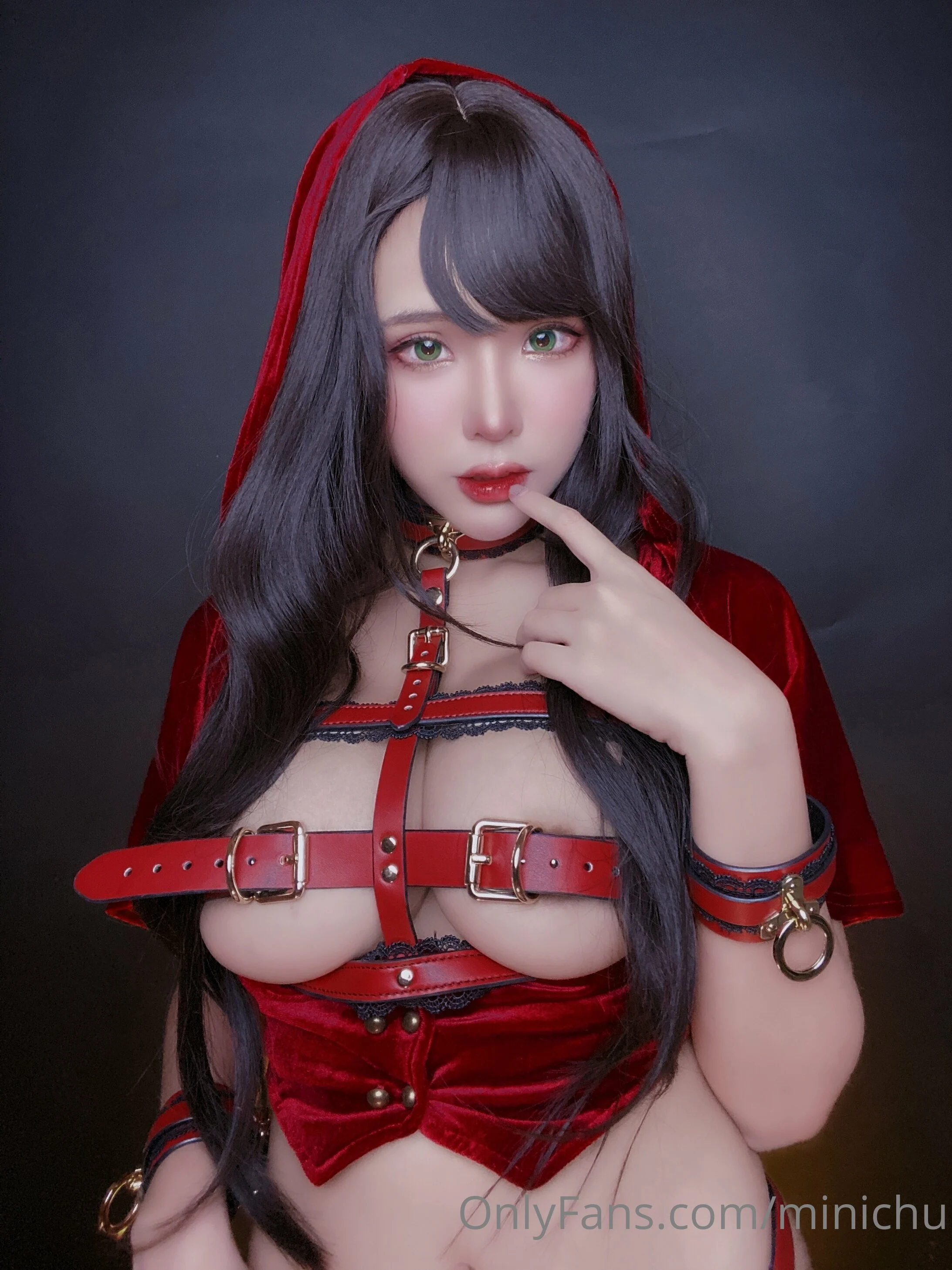 Đọc truyện hentai Tuyển tập Albums siêu phẩm Cosplay - Chap 457 - Minichu - Red Riding Hood