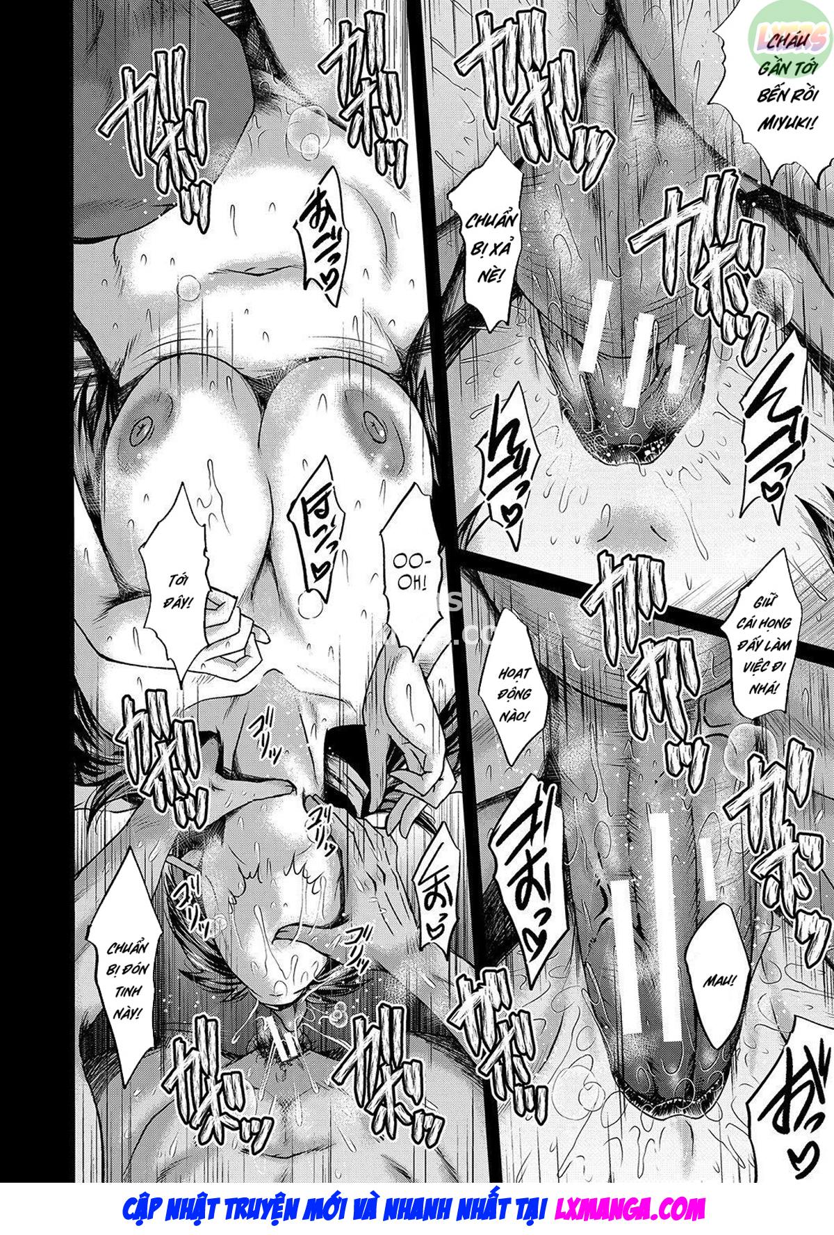 Đọc truyện hentai Bạn tôi đã cướp đi cả người bạn thời thơ ấu của tôi và mẹ tôi - Chap 3