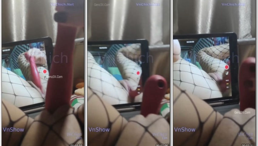 Bắt bố mua Ipad về để làm việc này đây - Clip Sex Tổng Hợp, Phim Sex Hay Mới Nhất