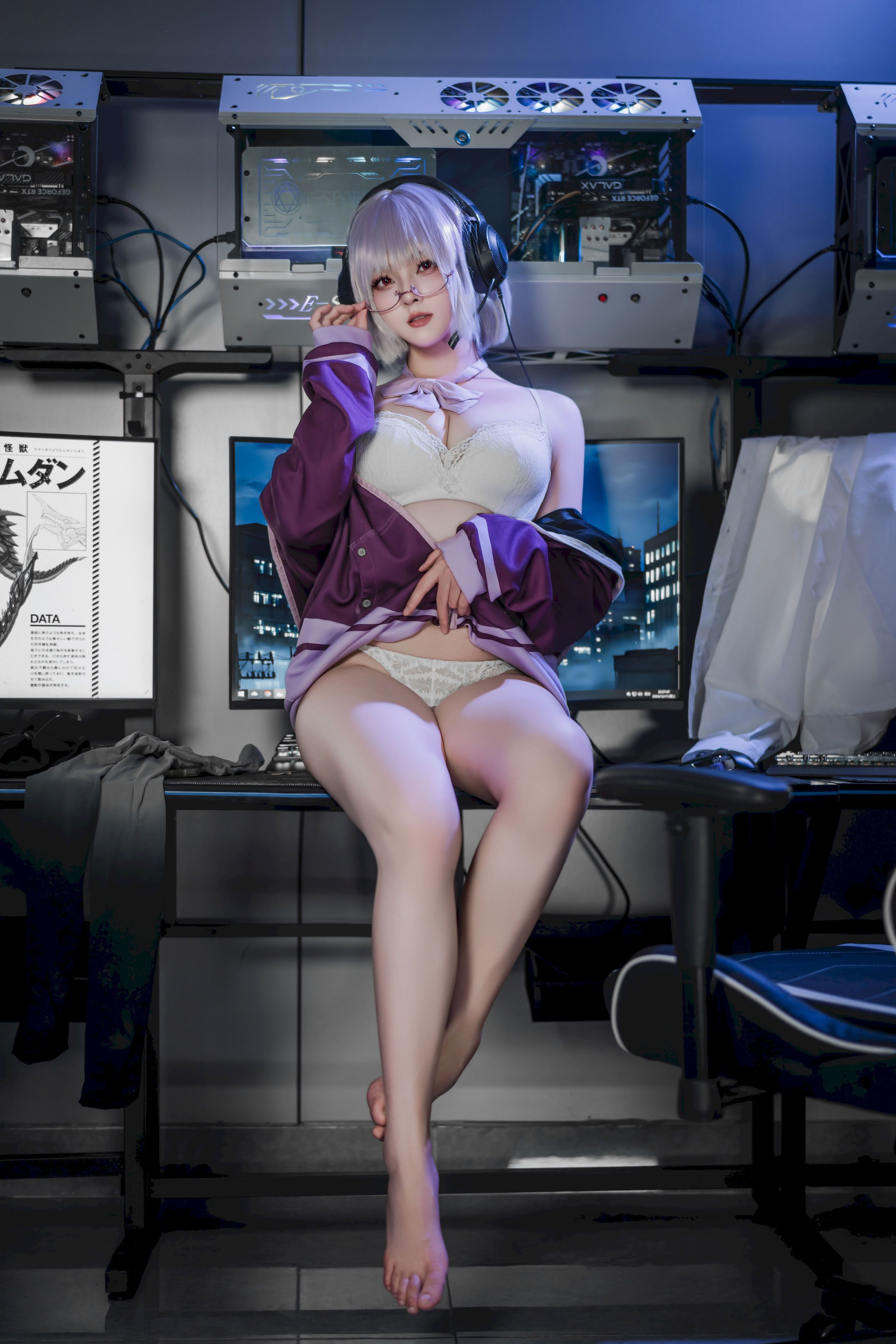 Đọc truyện hentai Tuyển tập Albums siêu phẩm Cosplay - Chap 1432 - Natsuko - GRIDMAN Akane Shinjo