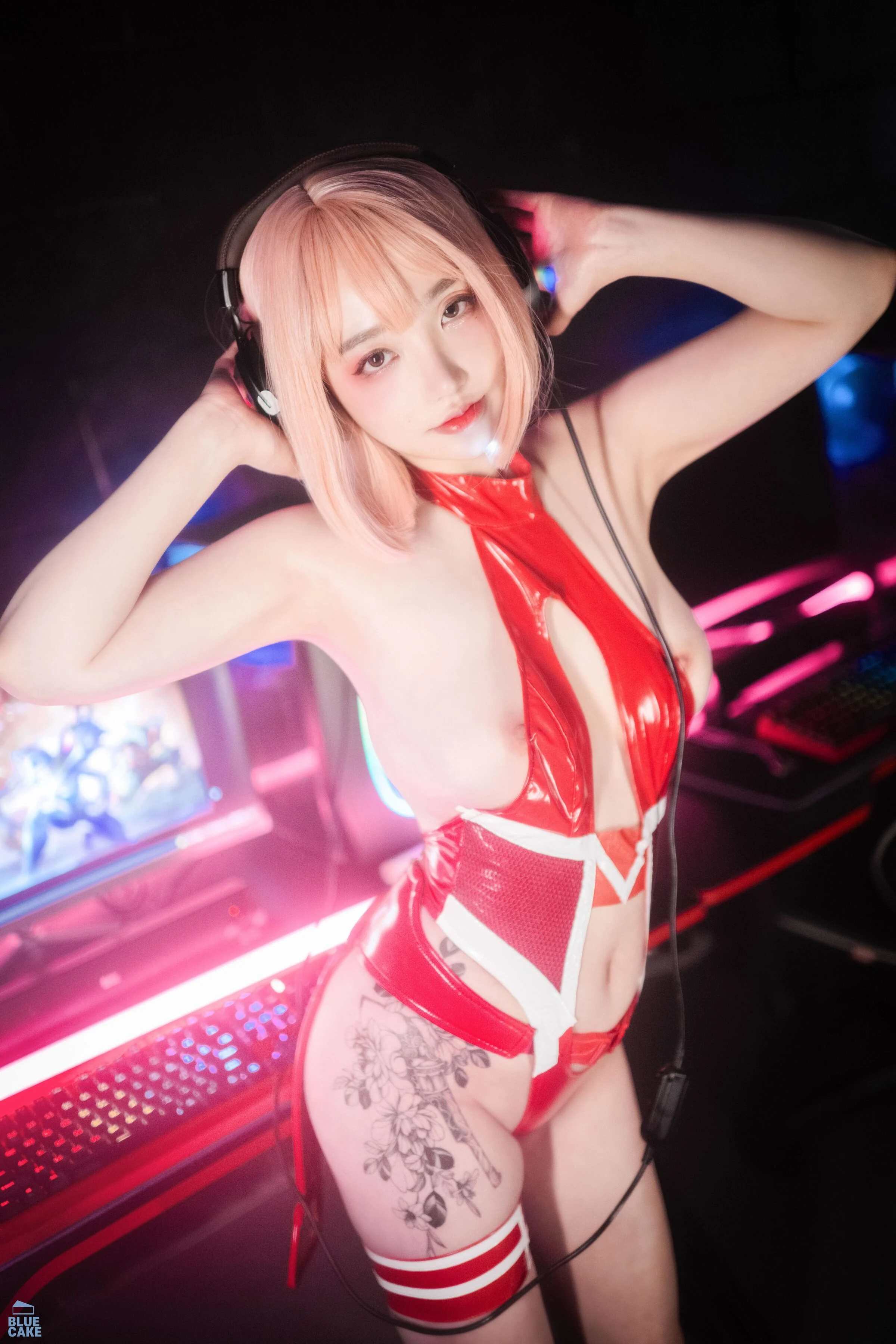Đọc truyện hentai Tuyển tập Albums siêu phẩm Cosplay - Chap 622 - Son YeEun - CODE - 002 MINI
