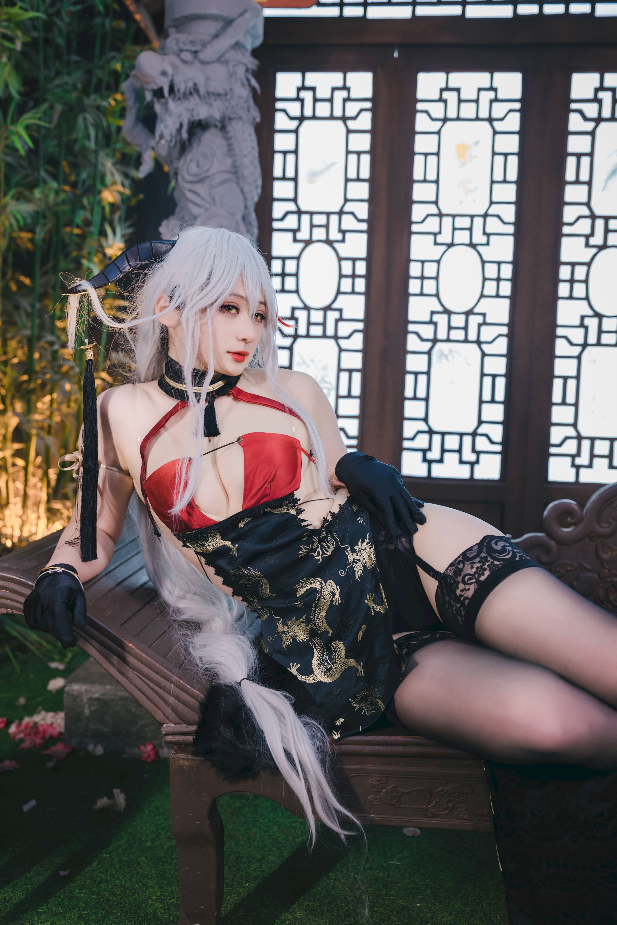 Đọc truyện hentai Tuyển tập Albums siêu phẩm Cosplay - Chap 1226 - Zyra Autumn-Azur Lane-Egil