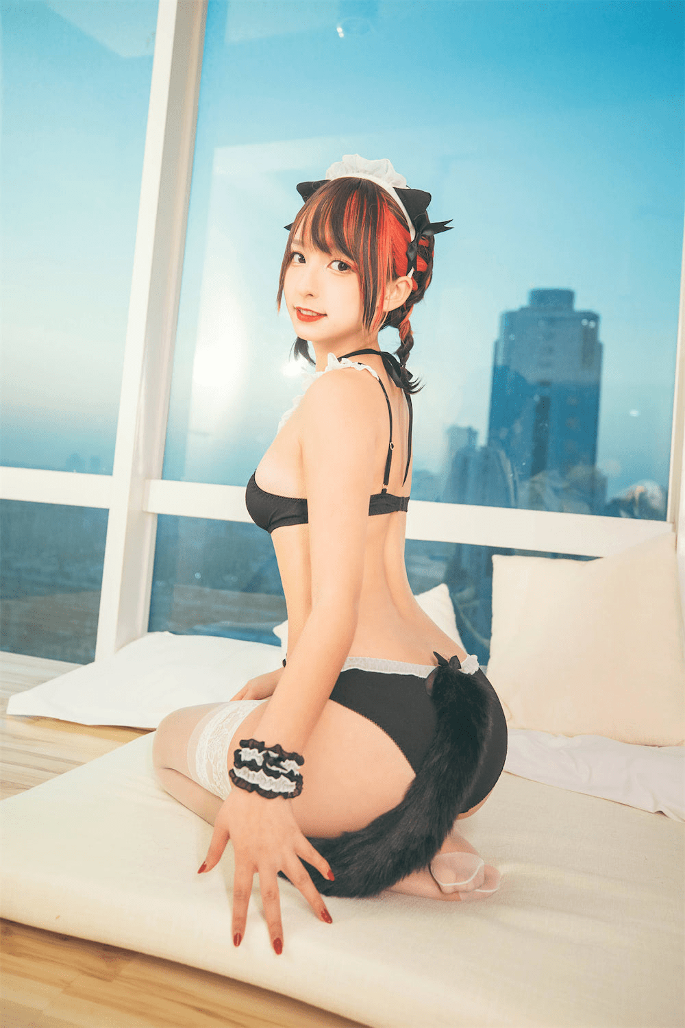 Đọc truyện hentai Tuyển tập Albums siêu phẩm Cosplay - Chap 854 - Kagura board Midwinter NO.072 Black and white cat (Absolute project) + 2V
