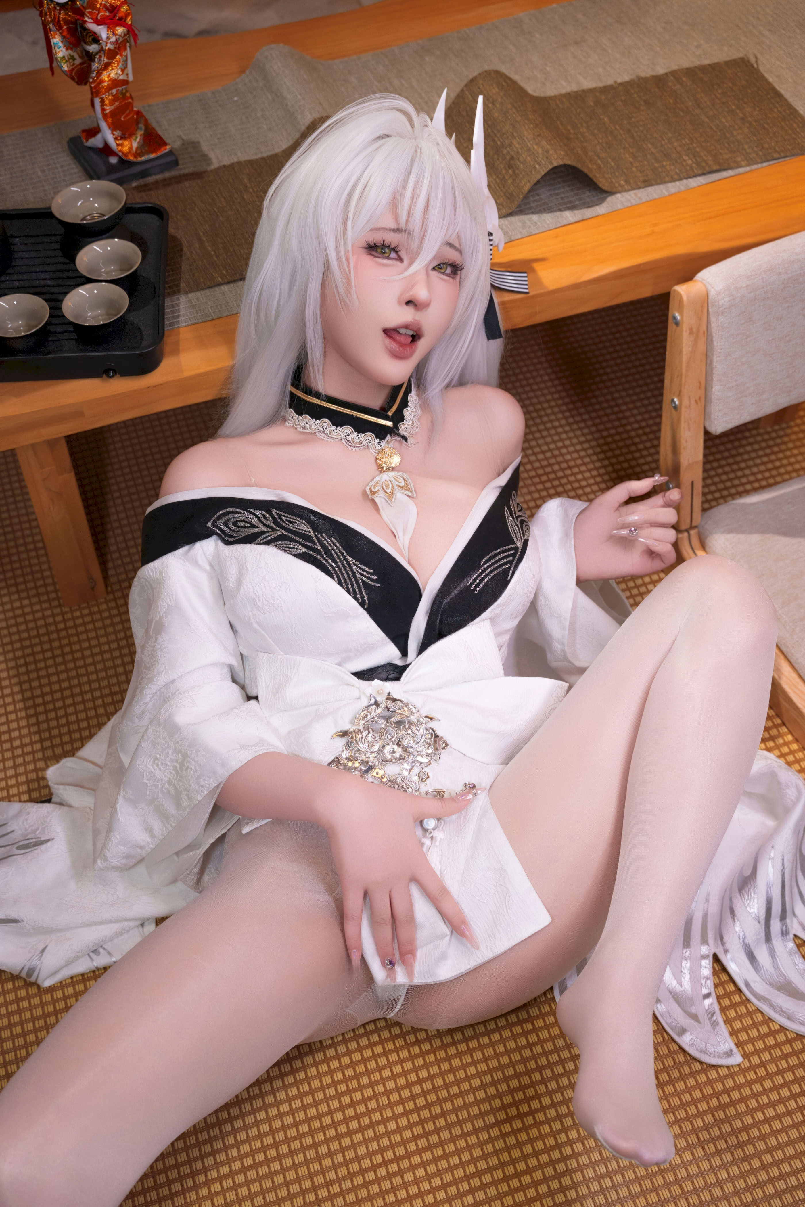 Đọc truyện hentai Tuyển tập Albums siêu phẩm Cosplay - Chap 1429 - Yuno Shimizu - Azur Lane Hakuhou Kimono