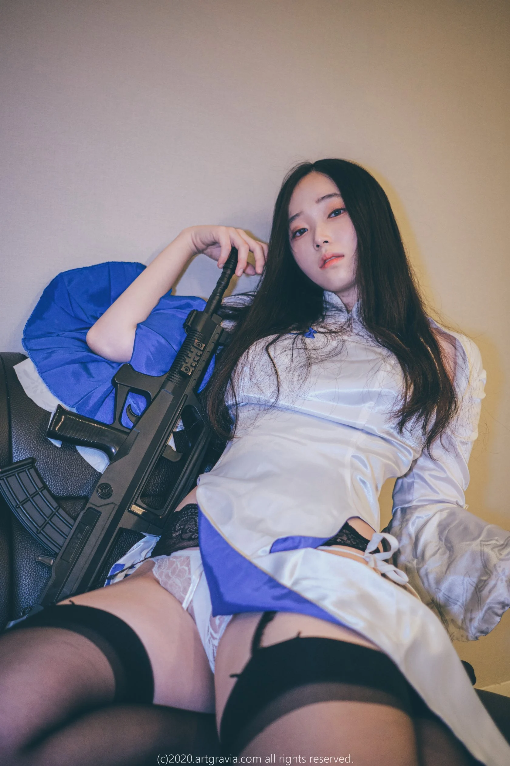 Đọc truyện hentai Tuyển tập Albums siêu phẩm Cosplay - Chap 919 - [ArtGravia] Vol.136 Bambi