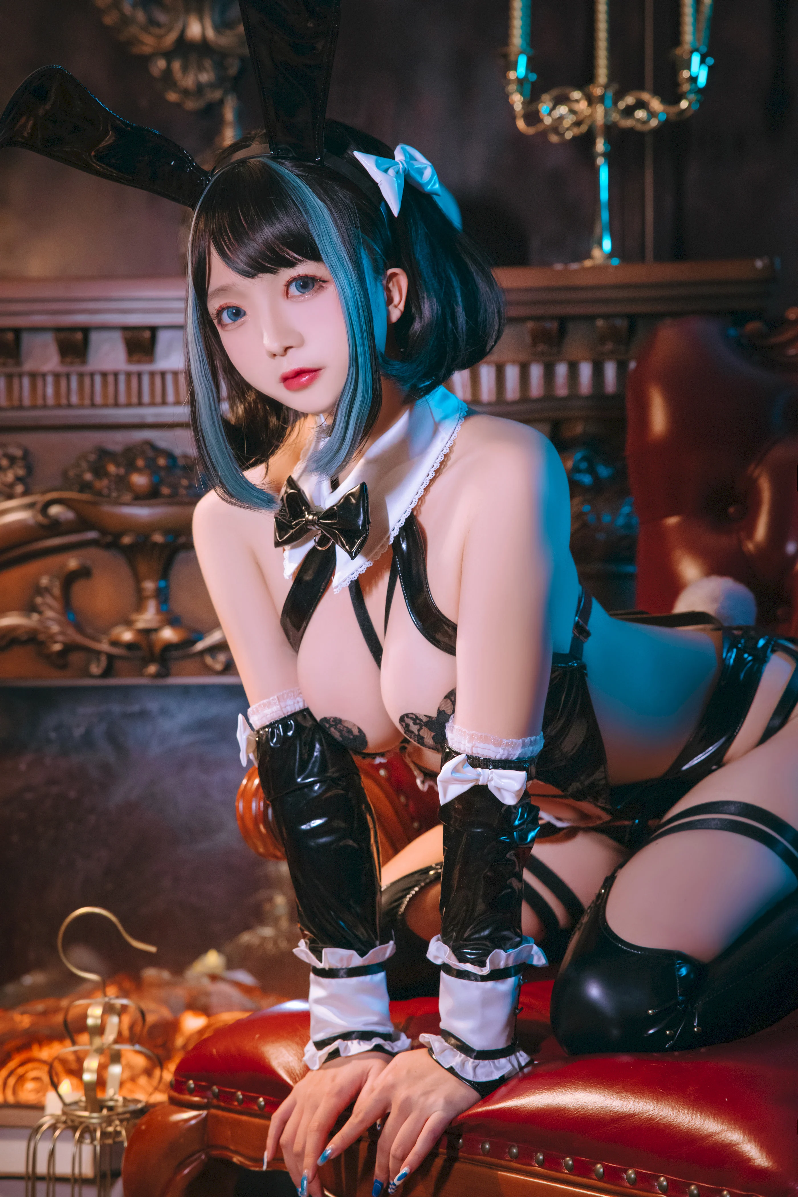 Đọc truyện hentai Tuyển tập Albums siêu phẩm Cosplay - Chap 481 - Rina Jiao - Halloween Demon Leather Jacket