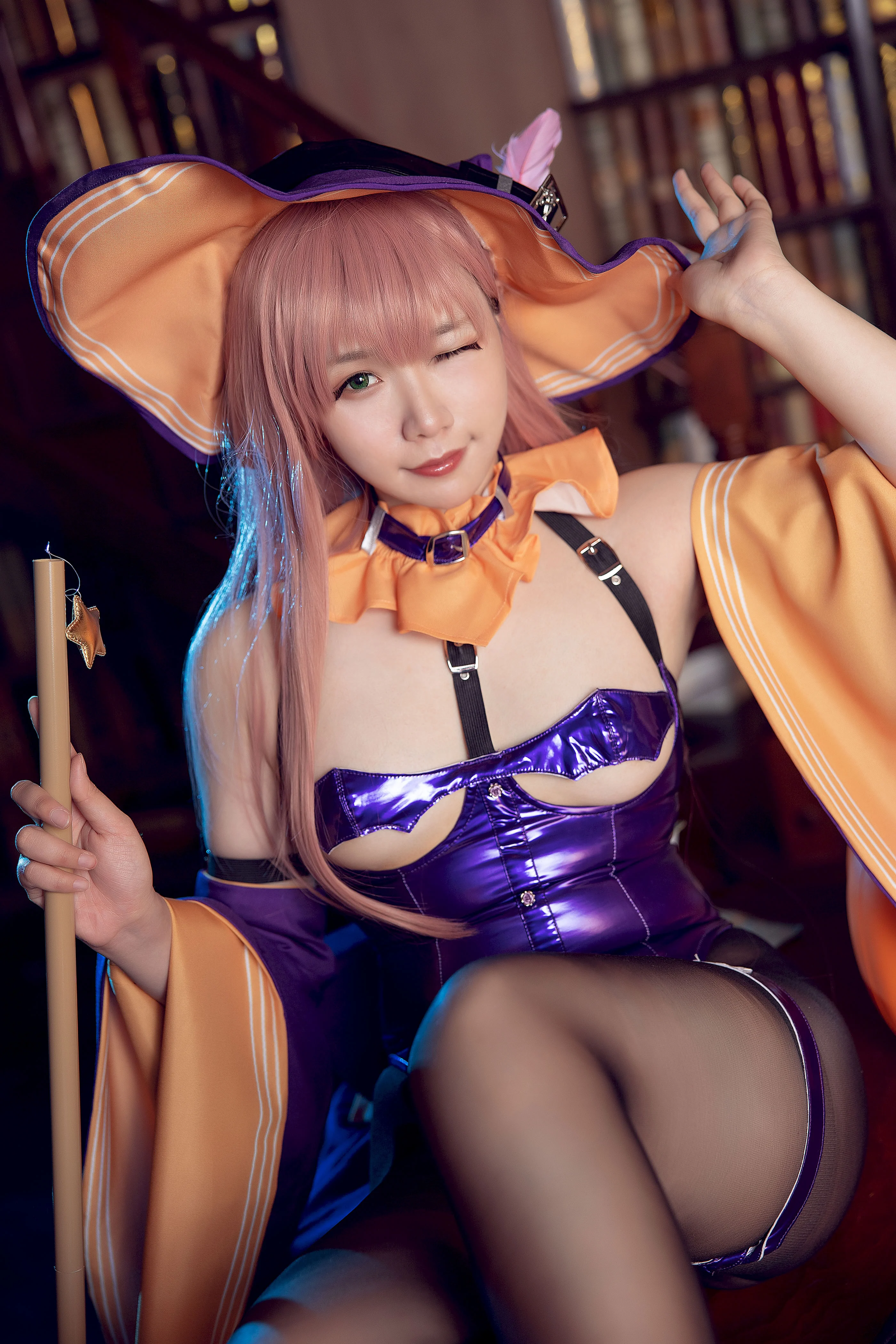 Đọc truyện hentai Tuyển tập Albums siêu phẩm Cosplay - Chap 1176 - Mahua Sauce - Memphis Halloween