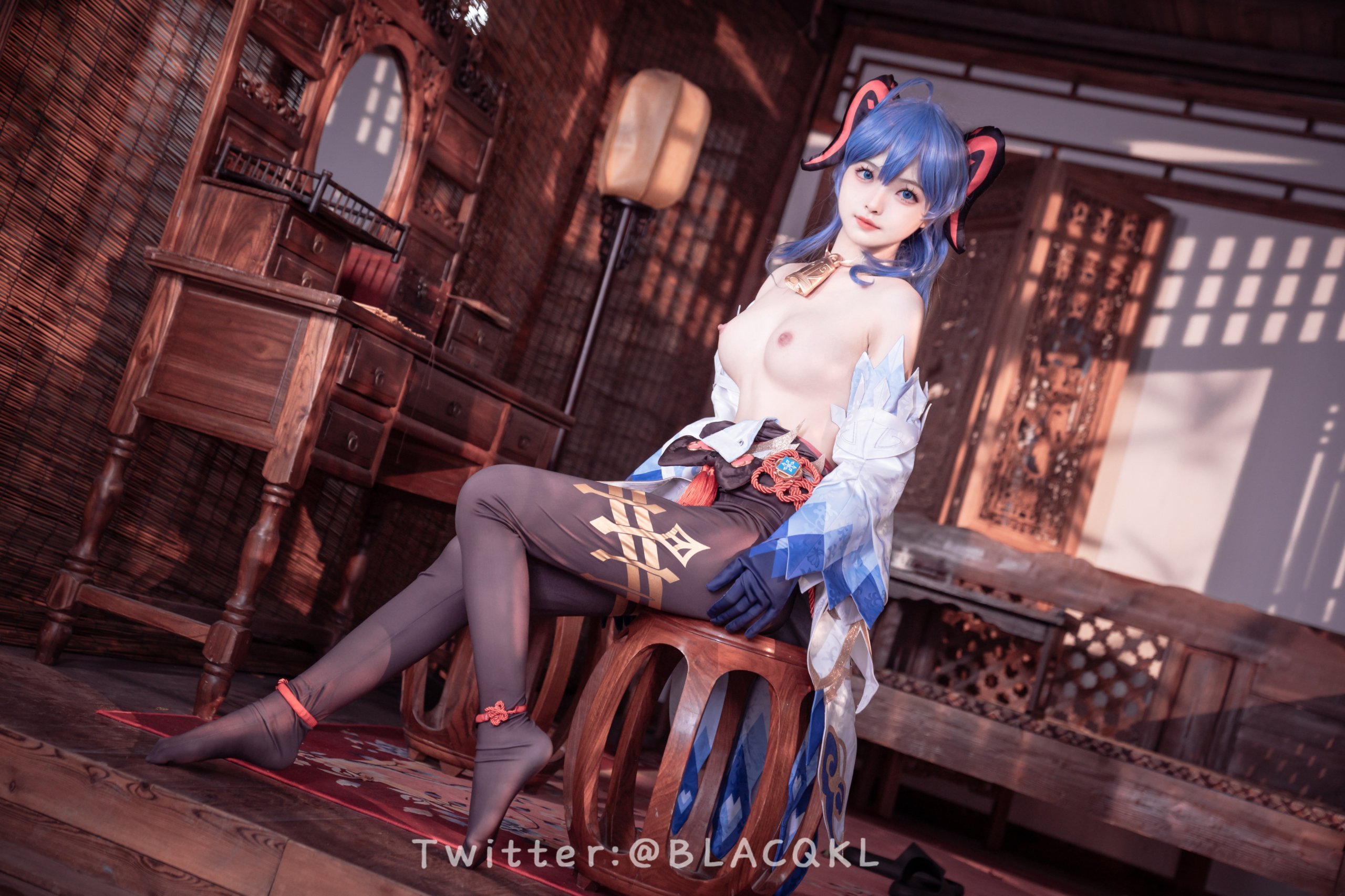 Đọc truyện hentai Tuyển tập Albums siêu phẩm Cosplay - Chap 597 - [Bai Li loves chocolate] Gan Yu