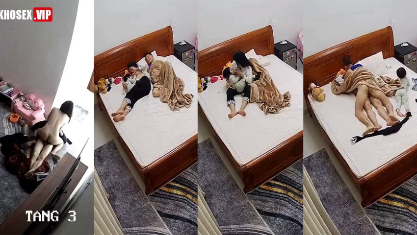 Hack Camera Gái một con đang cho con bú thì chồng trùm mền địt - Phần 1