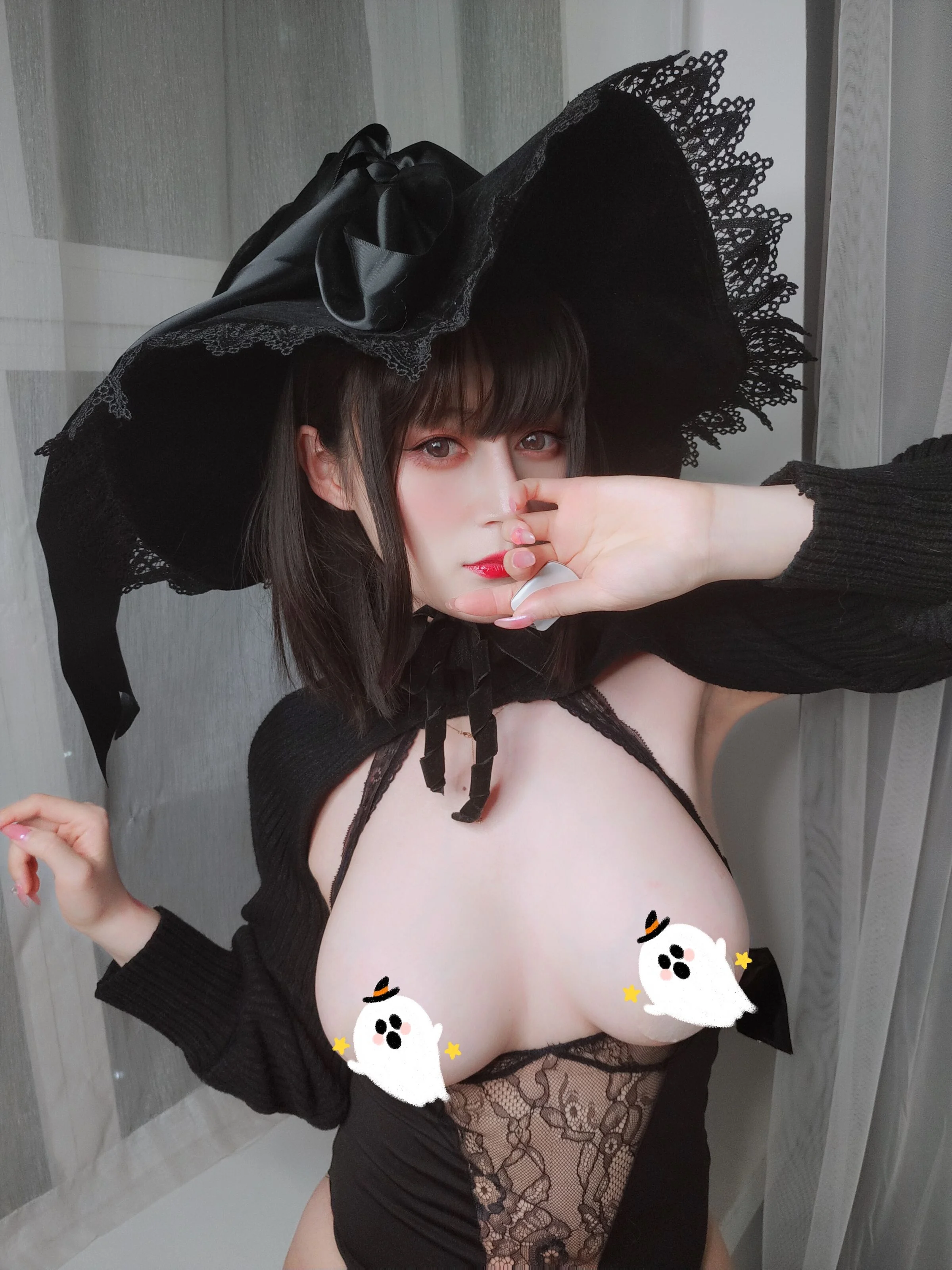 Đọc truyện hentai Tuyển tập Albums siêu phẩm Cosplay - Chap 68 - Phù thủy Cheshire