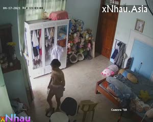 Hack cam em học sinh non tơ mơn mởn nhìn chỉ muốn bay vào địt (Hack cam em học sinh non tơ mơn mởn nhìn chỉ muốn bay vào địt) [26]