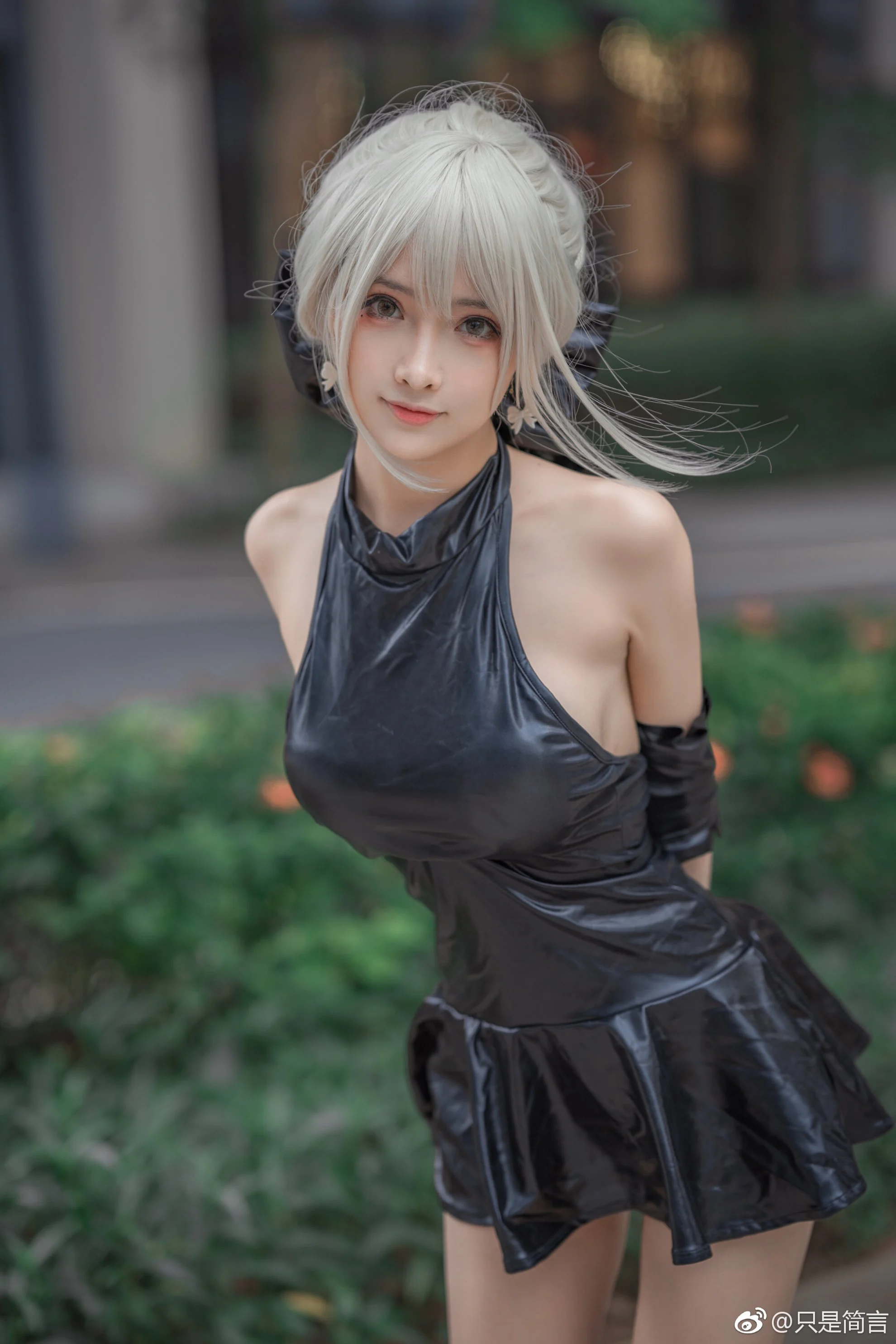 Đọc truyện hentai Tuyển tập Albums siêu phẩm Cosplay - Chap 886 - saber cosplay