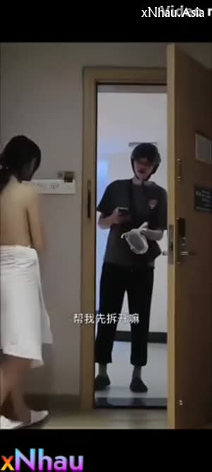 Cố tình ở chuồng cho anh shipper thấy lồn 2 (Cố tình ở chuồng cho anh shipper thấy lồn 2) [26]