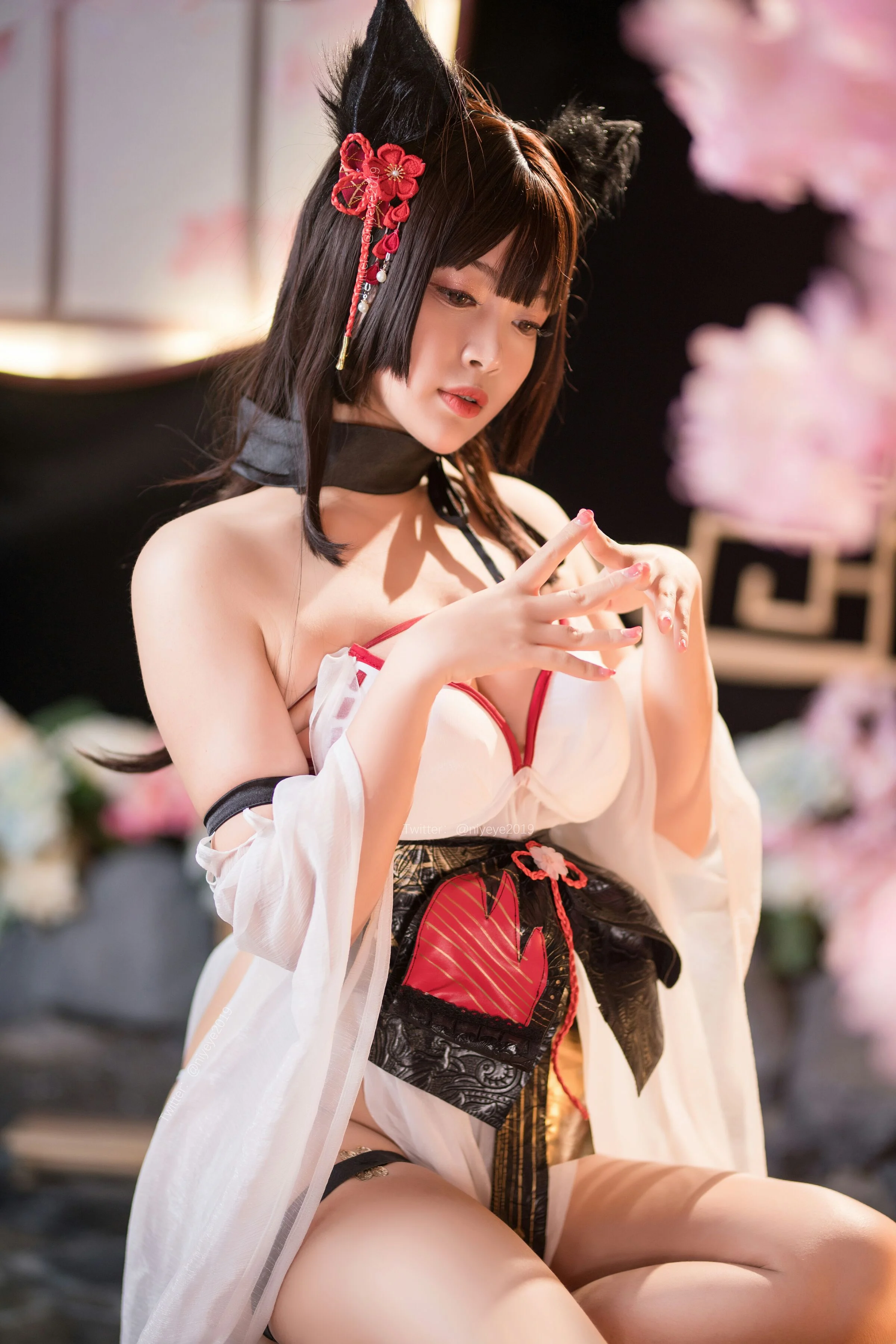Đọc truyện hentai Tuyển tập Albums siêu phẩm Cosplay - Chap 613 - Bai Yeye - Azur Lane - Amagi