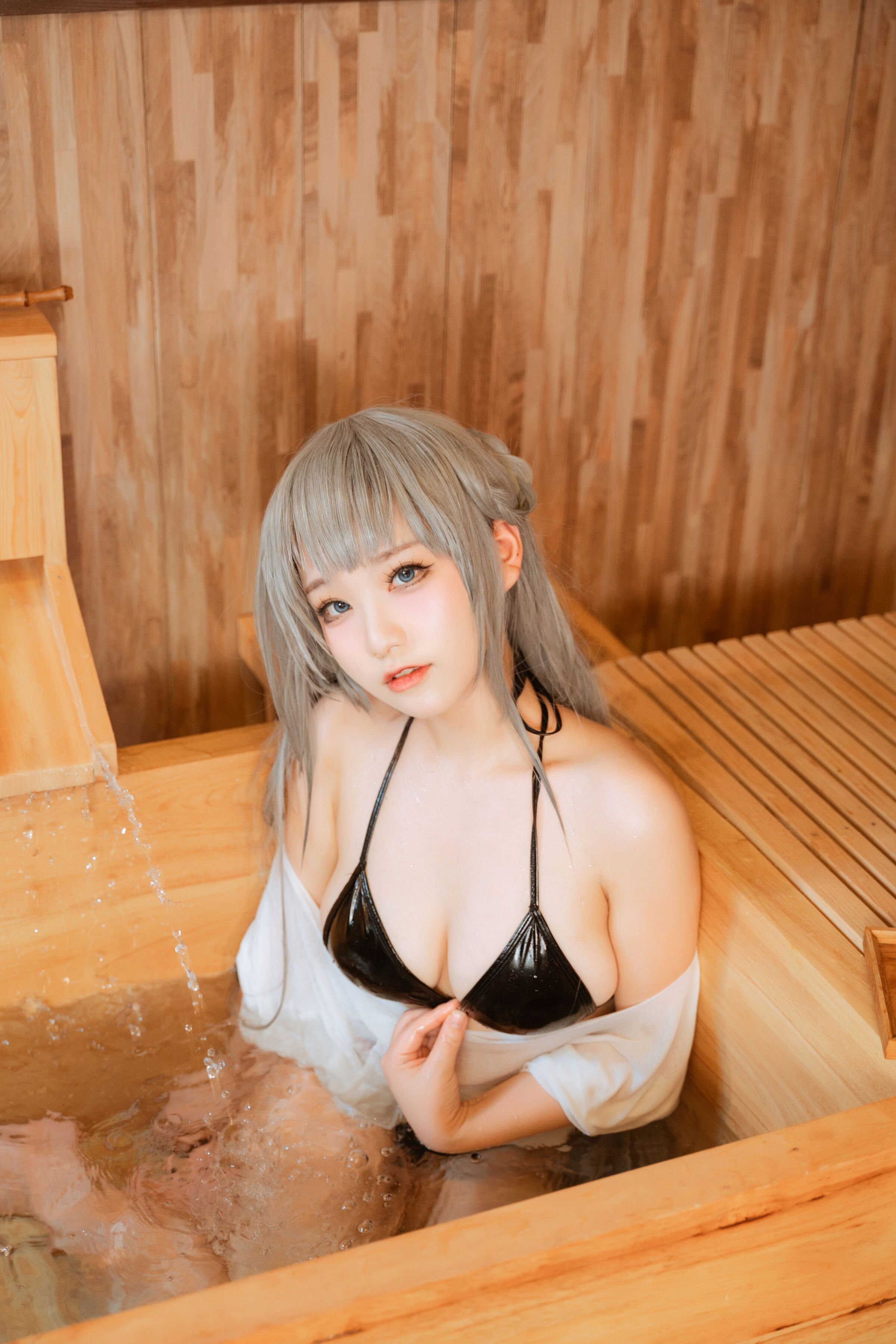 Đọc truyện hentai Tuyển tập Albums siêu phẩm Cosplay - Chap 221 - Qiqi Nanazi Mainz