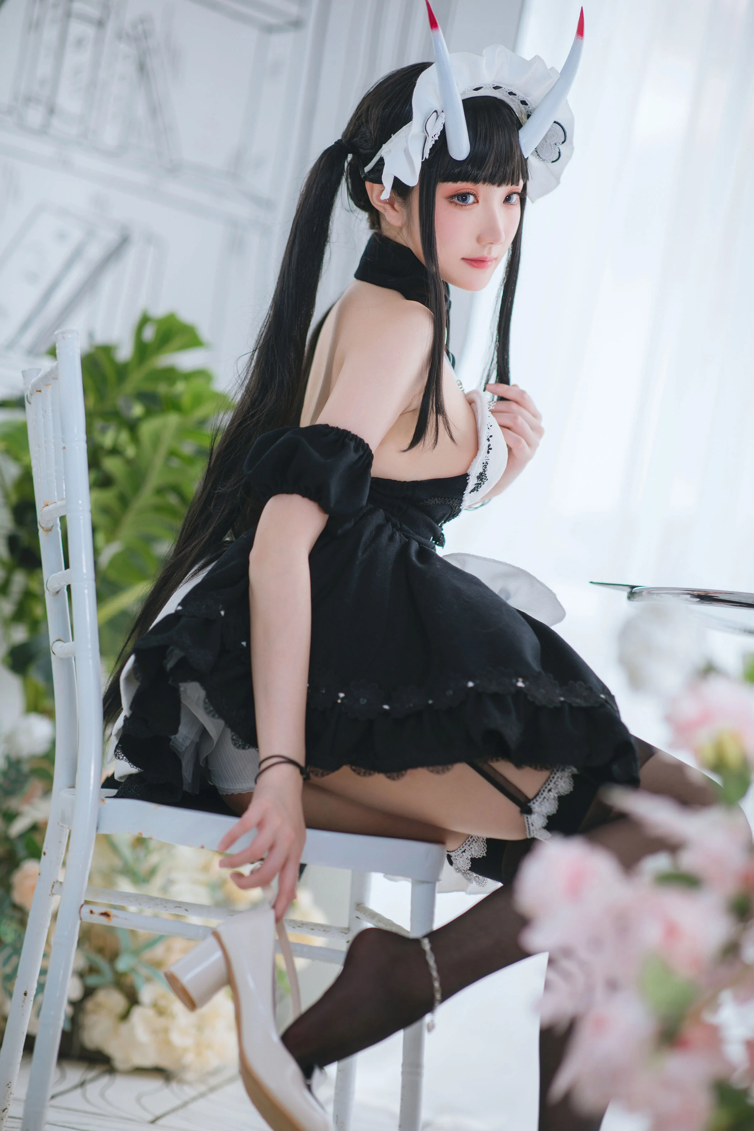 Đọc truyện hentai Tuyển tập Albums siêu phẩm Cosplay - Chap 591 - Guashi-chan Noshiro Maid