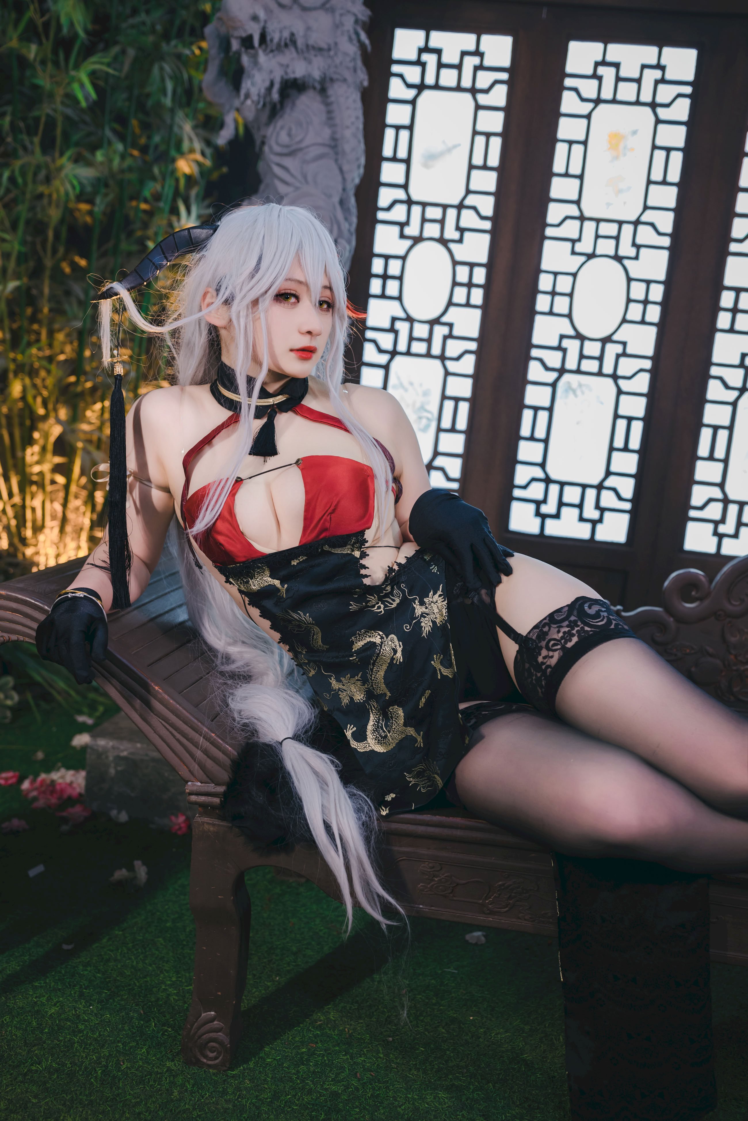 Đọc truyện hentai Tuyển tập Albums siêu phẩm Cosplay - Chap 1226 - Zyra Autumn-Azur Lane-Egil