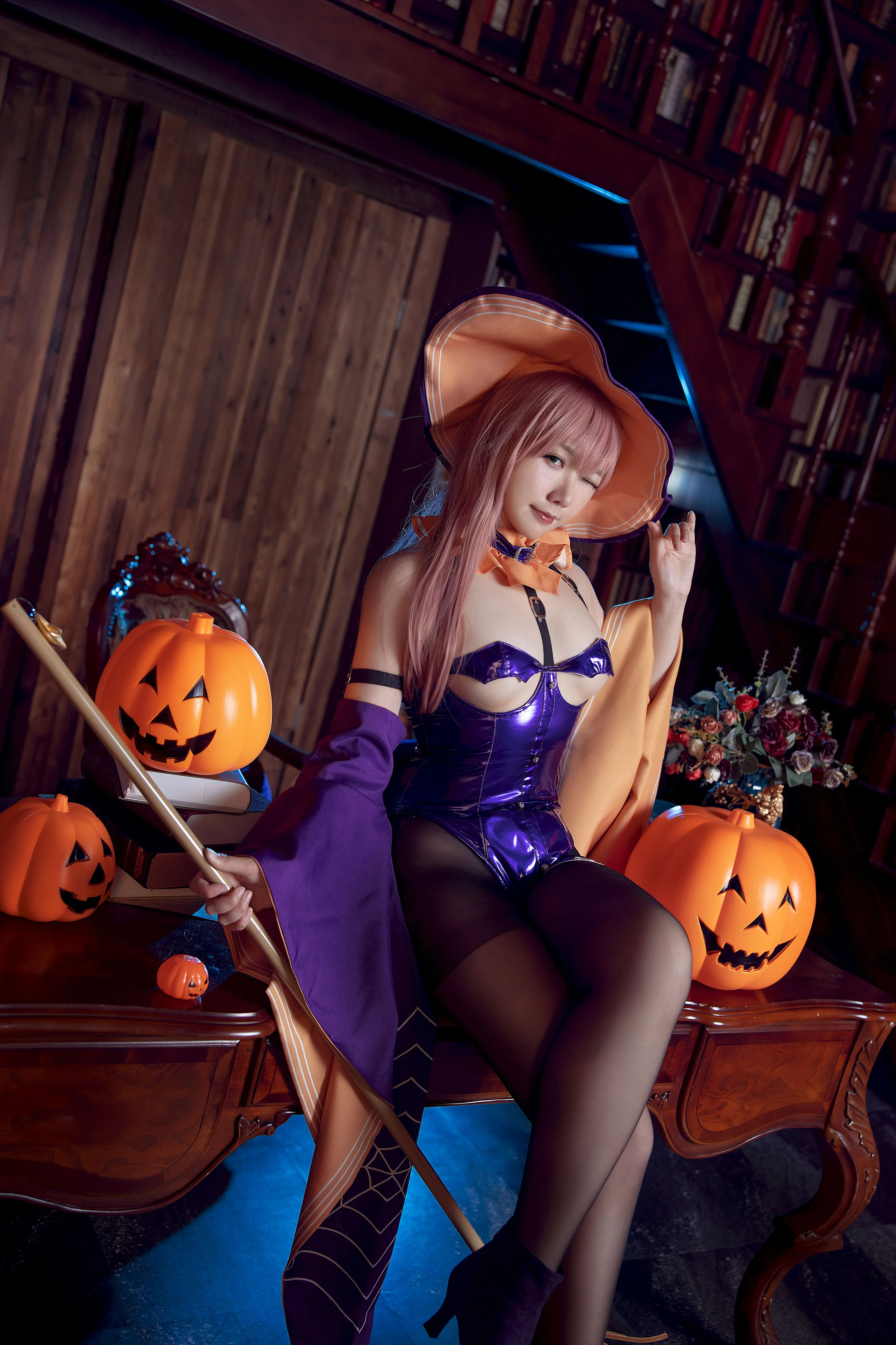 Đọc truyện hentai Tuyển tập Albums siêu phẩm Cosplay - Chap 1176 - Mahua Sauce - Memphis Halloween