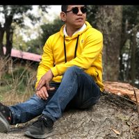 TikTok Account - https://p16-sg.tiktokcdn.com/tos-alisg-avt-0068/0b7dd65606dd2d323b61054b805bcb23~tplv-tiktokx-cropcenter:200:200.jpeg