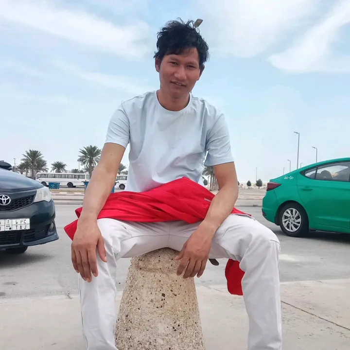 bikashgurung2492