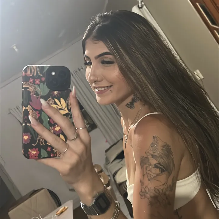 adrielletx