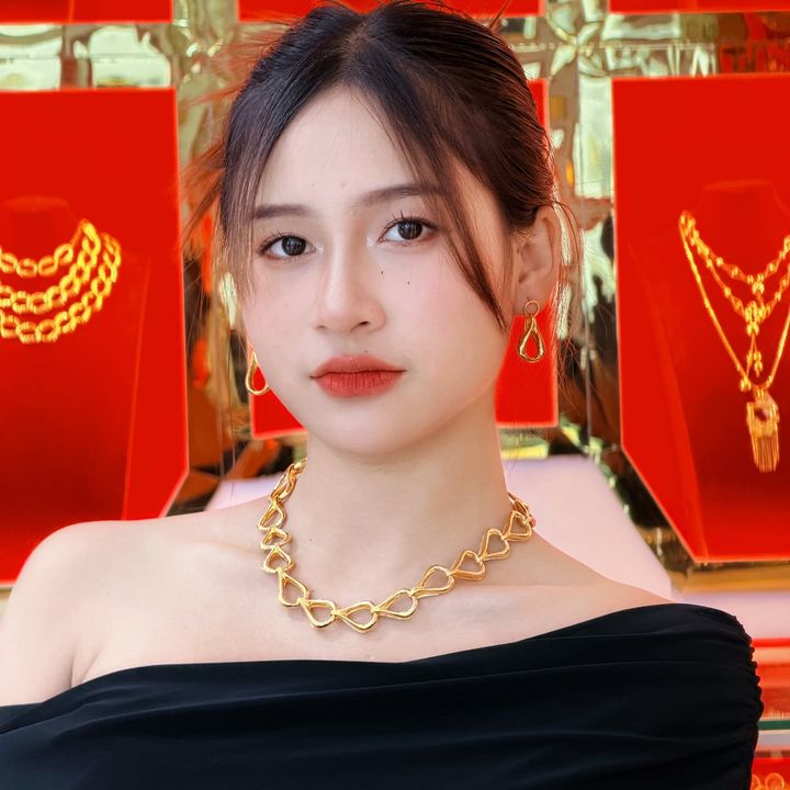 𝙎𝙝𝙞𝙣 🐋𝙤𝙛𝙛𝙞𝙘𝙞𝙖𝙡 - original sound