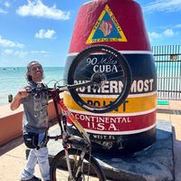 TikTok Account - https://p16-sg.tiktokcdn.com/tos-alisg-avt-0068/1a3b9278b11af9b5fab4c4c951cc5211~tplv-tiktokx-cropcenter:200:200.jpeg