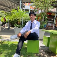 userlyve5v4lhj