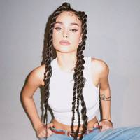 TikTok Account - _brunette_e_