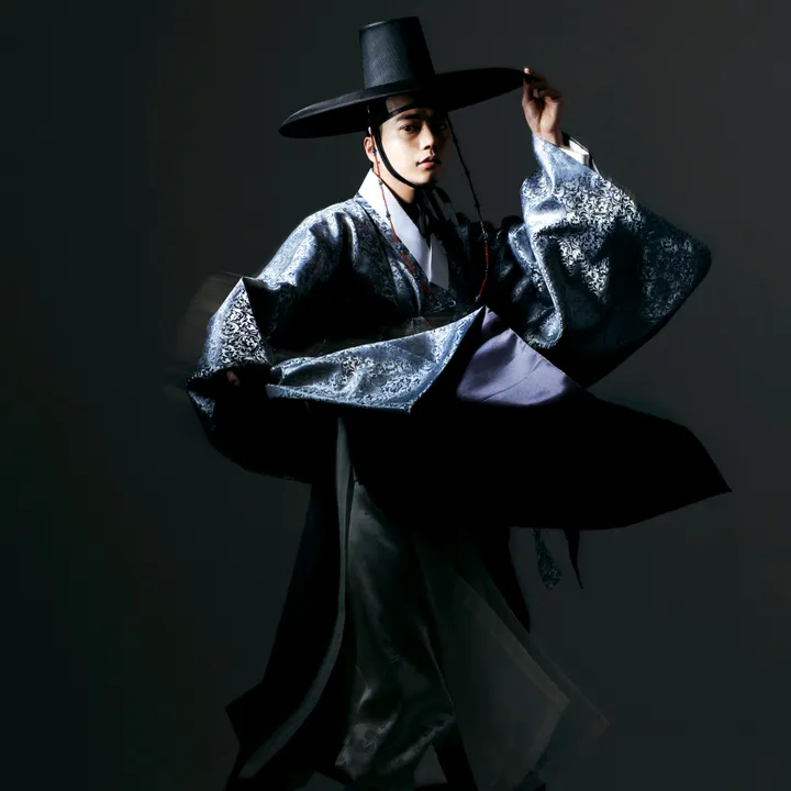 traveler_jin