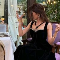 TikTok Account - https://p16-sg.tiktokcdn.com/tos-alisg-avt-0068/2dc9dbd703004ad2c979bc692db82ba0~tplv-tiktokx-cropcenter:200:200.jpeg