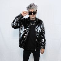 TikTok Account - https://p16-sg.tiktokcdn.com/tos-alisg-avt-0068/323877e0275e115e3cd9b5e3affbe8e9~tplv-tiktokx-cropcenter:200:200.jpeg